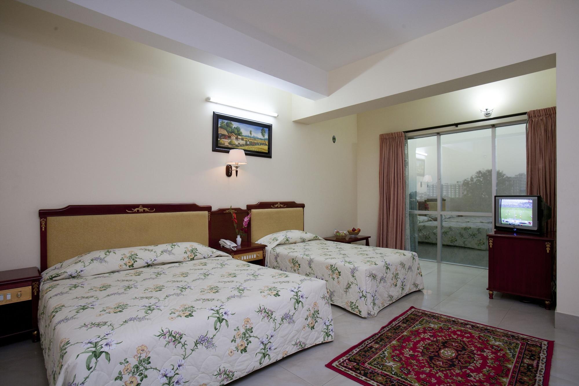 Hotel Metro International Силет Екстериор снимка